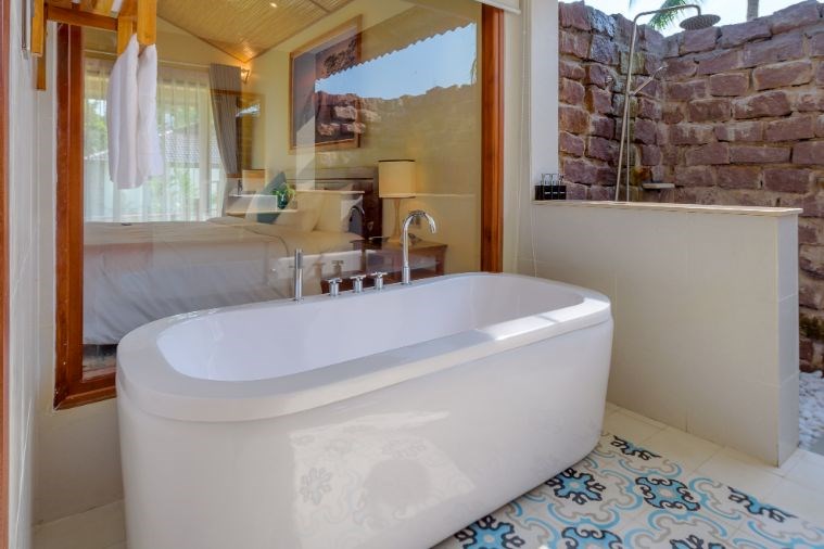 Connecting Deluxe Ocean View